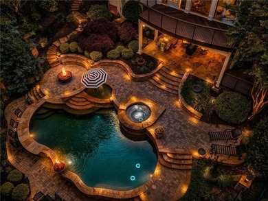 Welcome to The Crabapple Cottage, a dreamy craftsman estate - photo 1