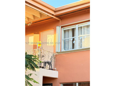 Discover this spacious 2-bedroom, 1-bathroom condo in the heart - photo 3