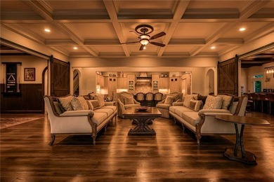 Welcome to The Crabapple Cottage, a dreamy craftsman estate - photo 4