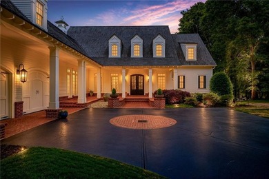Welcome to The Crabapple Cottage, a dreamy craftsman estate - photo 7