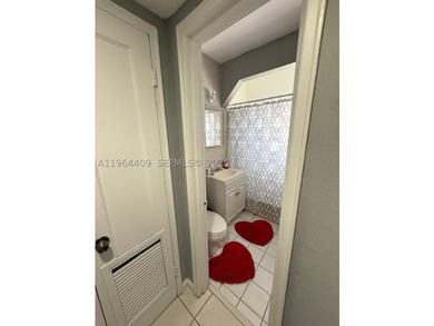 Discover this spacious 2-bedroom, 1-bathroom condo in the heart - photo 8