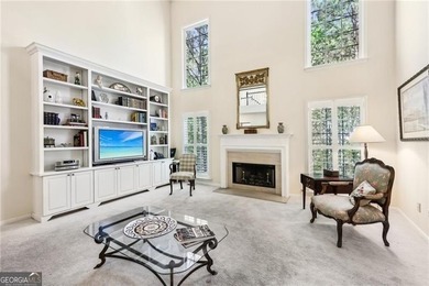 This beautiful home located on a cul-de-sac backs up to a - photo 14