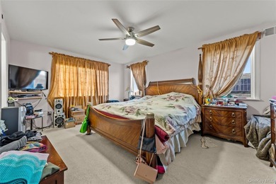 This well-designed two-unit property offers a flexible layout - photo 15