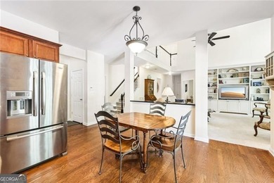 This beautiful home located on a cul-de-sac backs up to a - photo 23