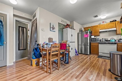 This well-designed two-unit property offers a flexible layout - photo 24