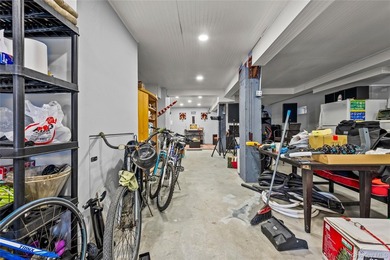 This well-designed two-unit property offers a flexible layout - photo 26