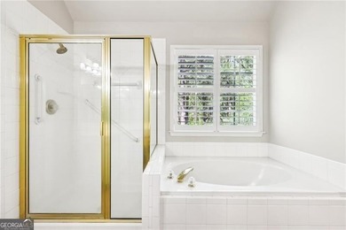 This beautiful home located on a cul-de-sac backs up to a - photo 32