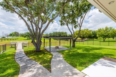 STUNNING CUSTOM WATERFRONT HOME IN THE PRESTIGIOUS CARMEL HILLS - photo 33