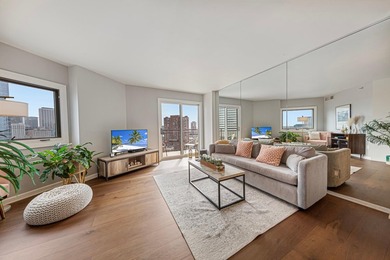 Welcome to effortless city living in Loring Park. This - photo 2