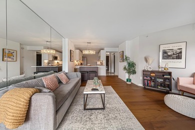Welcome to effortless city living in Loring Park. This - photo 5