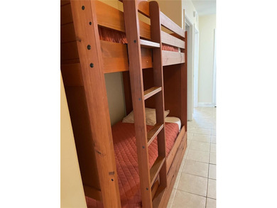 Great opportunity to own a stunning high-floor corner unit with