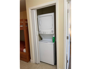 Great opportunity to own a stunning high-floor corner unit with