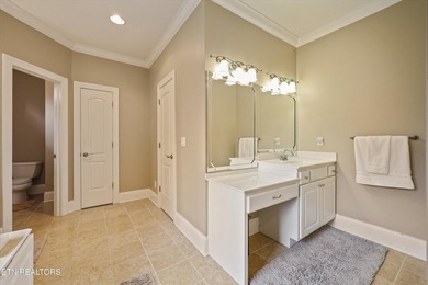 We are pleased to present a unique opportunity to view 430 Oak - photo 24