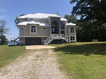 Outstanding home with great views of beautiful Bull Shoal Lake - Lake Home For Sale in Peel, Arkansas