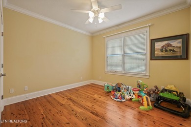 We are pleased to present a unique opportunity to view 430 Oak - photo 26