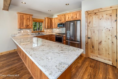 Welcome to 'Grandview 'Jumbo' Condos', a fusion of luxury and - photo 6