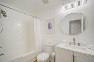 Welcome to the Legends on 30A, a refined coastal retreat where - photo 24
