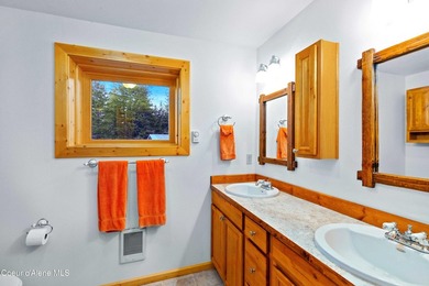 Escape to North Idaho living at its finest with this stunning - photo 15