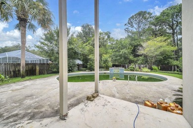 Opportunity awaits in the highly sought-after Golf Community of - photo 35