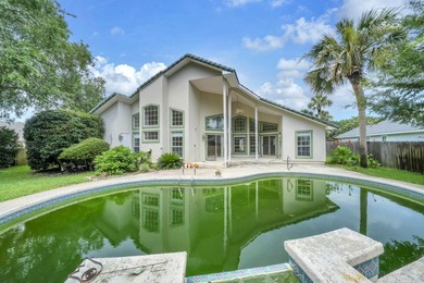 Opportunity awaits in the highly sought-after Golf Community of - photo 37