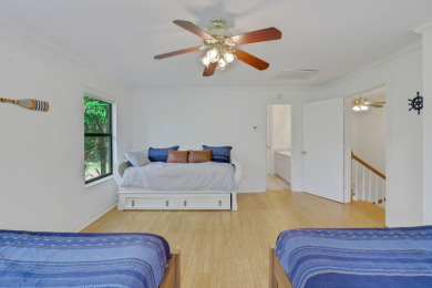 Waterfront Retreat - photo 13