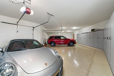 Experience the pinnacle of luxury desert living in this - photo 24