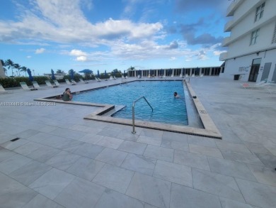 OCEANFRONT FURNISHED  PENTHOUSE: 5601 Collins Ave, very secure