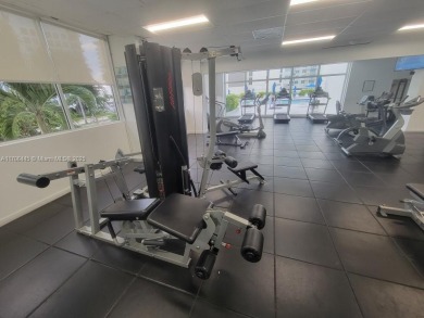 OCEANFRONT FURNISHED  PENTHOUSE: 5601 Collins Ave, very secure