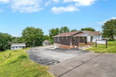 Fantastic opportunity to own commercial property in a prime