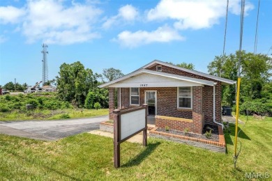 Fantastic opportunity to own commercial property in a prime