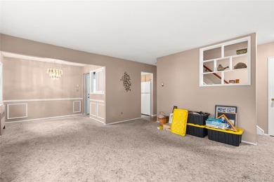 Welcome to this charming and spacious 3-bedroom 2-bathroom - photo 10