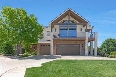 Every day feels like vacation at this stunning home! Motivated - photo 1