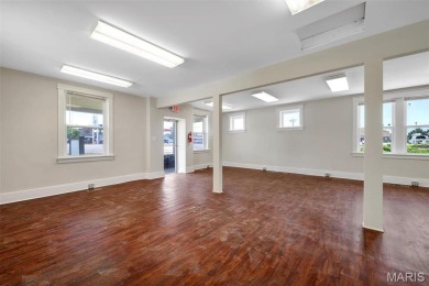 Fantastic opportunity to own commercial property in a prime