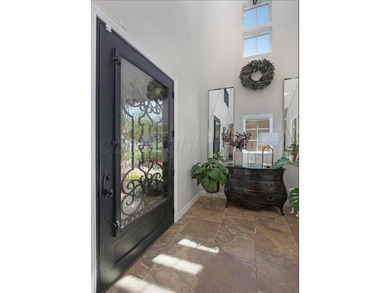 Every day feels like vacation at this stunning home! Motivated - photo 6