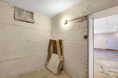 Fantastic opportunity to own commercial property in a prime