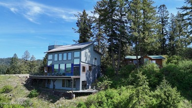Commanding one of the most breathtaking settings in North Idaho - photo 3