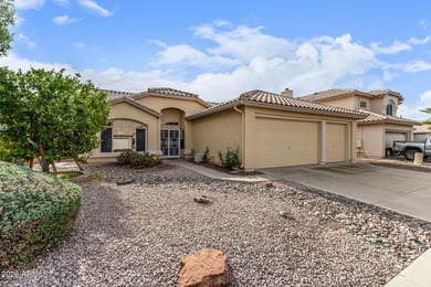 Garden Lakes Home Sale Pending in Avondale Arizona