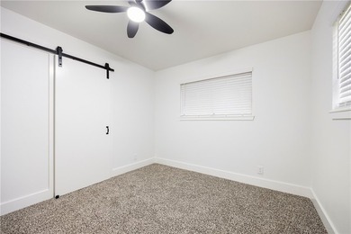 A new opportunity has arisen in Lynwood Place. This property has - photo 17