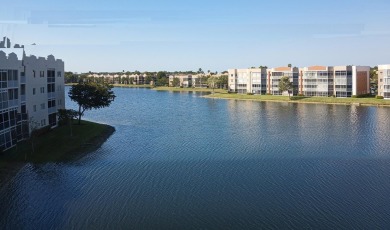 Lake Condo For Sale in Tamarac, Florida