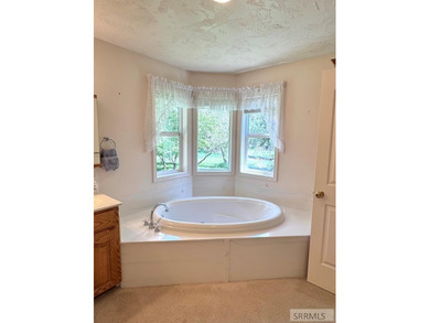LOCATION LOCATION with water views!!!! This beautifully designed - photo 34