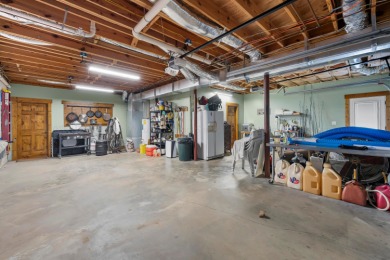 Checks all the boxes well cared for pristine home on a very - photo 34