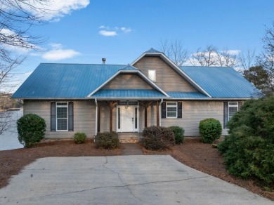 Checks all the boxes well cared for pristine home on a very - photo 48