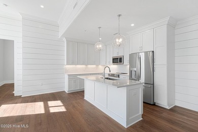 Unit 206 at 805 Mulberry is a first-floor 2-bedroom, 2-bath - photo 10
