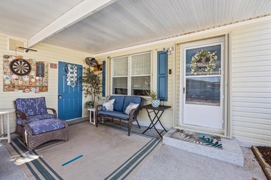 WOW! HUGE PRICE REDUCTION!! Tucked away in a corner on a - photo 9