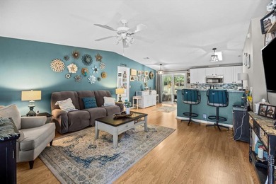 WOW! HUGE PRICE REDUCTION!! Tucked away in a corner on a - photo 10