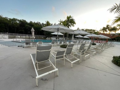 Stunning Condo in Arlen House East - Across from the Beach! - photo 22