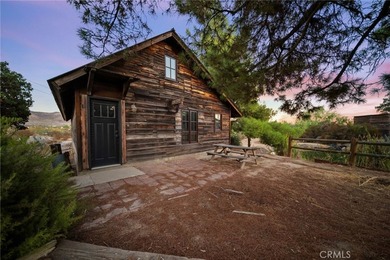 Moonflower Ranch - A Unique 5-Acre Gem just outside of - photo 30