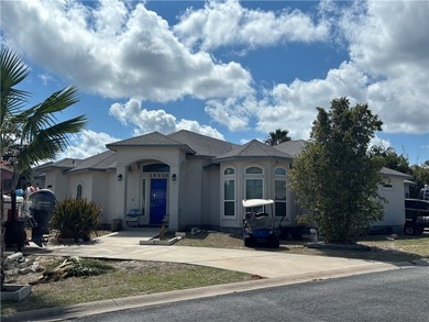 REDUCED to SELL! This spacious four-bedroom, three-bath home is - photo 2
