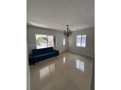 *AS IS* sale! Cozy 3/2 home with upgrades: A/C 2021, hurricane - photo 3