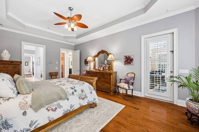 A TRULY EXCEPTIONAL ESTATE HOME METICULOUSLY MAINTAINED AND - photo 23